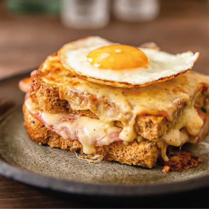 Croque Madame - Caro Traiteur - Meilleure Pâtisserie de Thiès