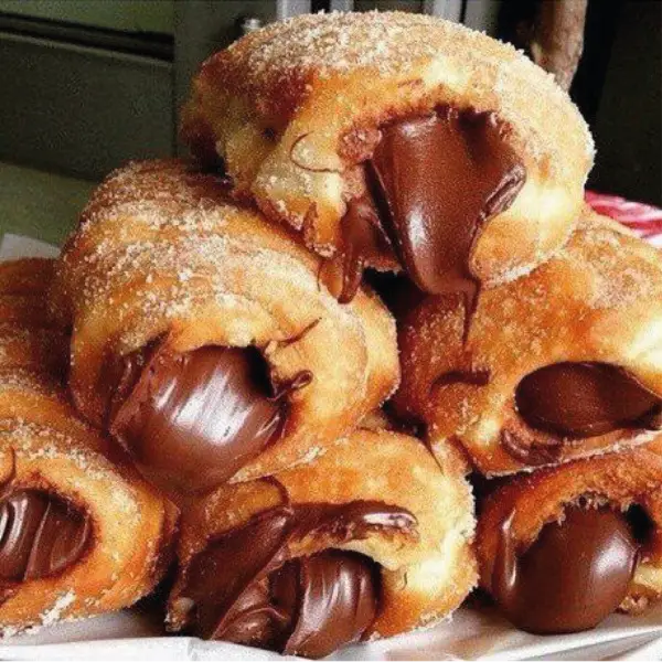 Beignet chocolat - Caro Traiteur - Meilleure Pâtisserie de Thiès